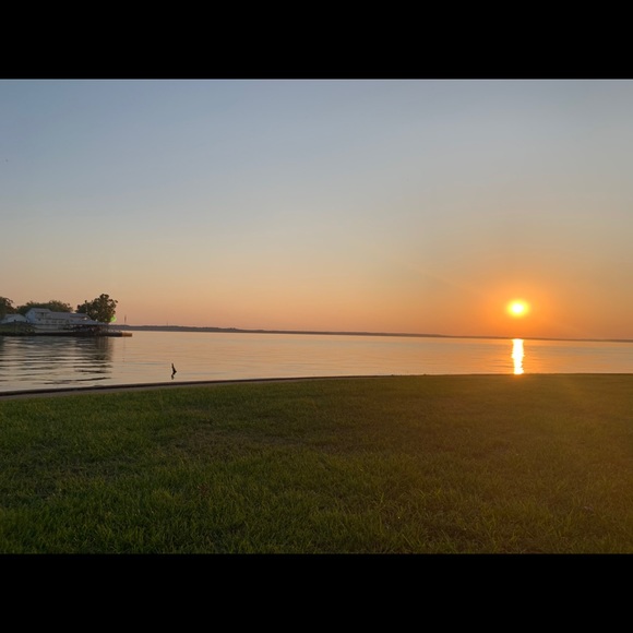 Meet your Posher, Michelle - Picture 3 of 5